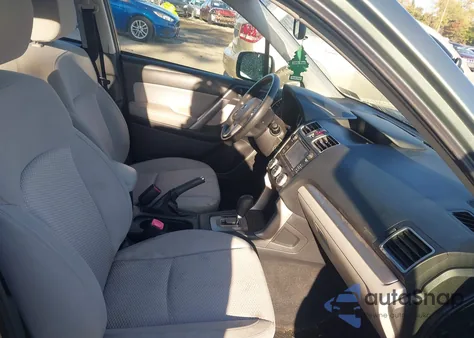 2017 Subaru Forester 2.5I z USA, uszkodzony, nr VIN JF2SJABC5HH496432